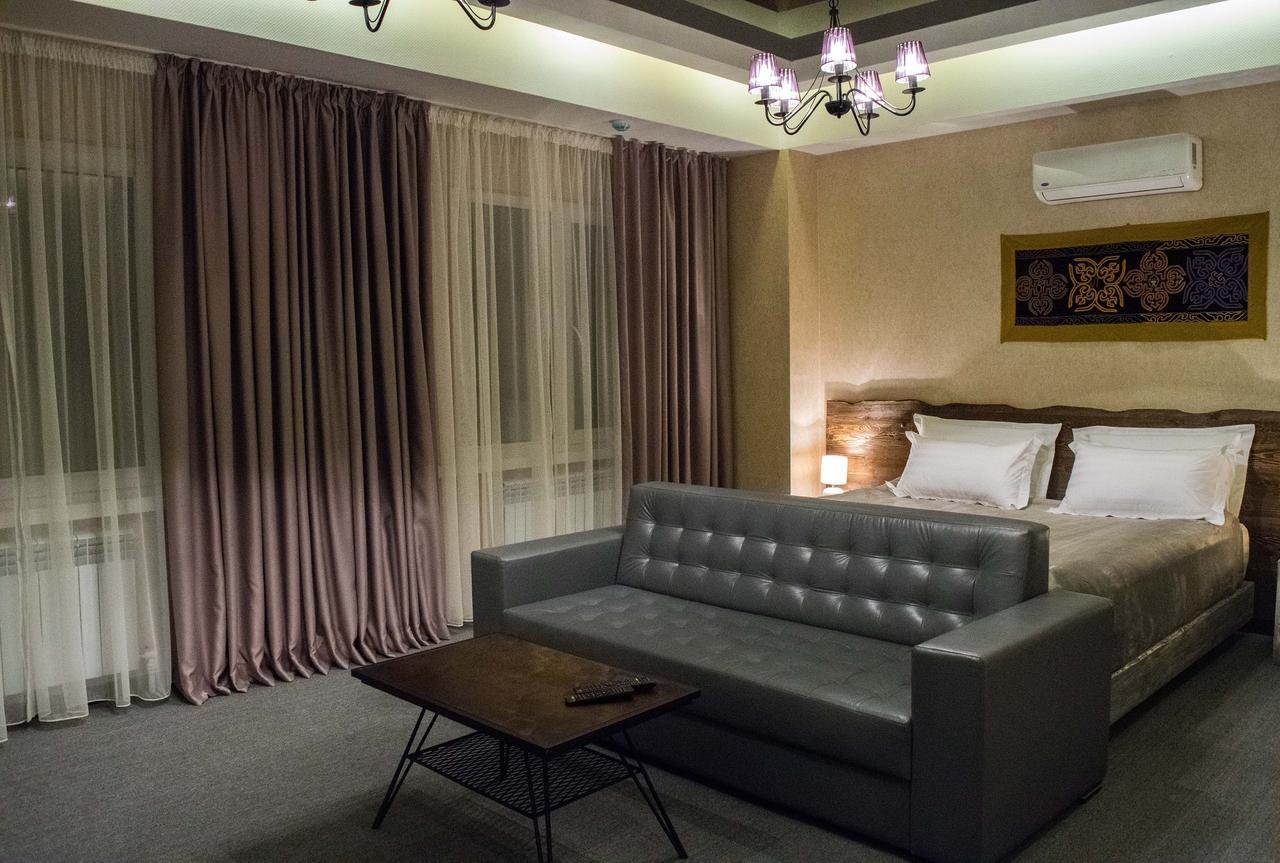 My Hotel Бишкек Экстерьер фото